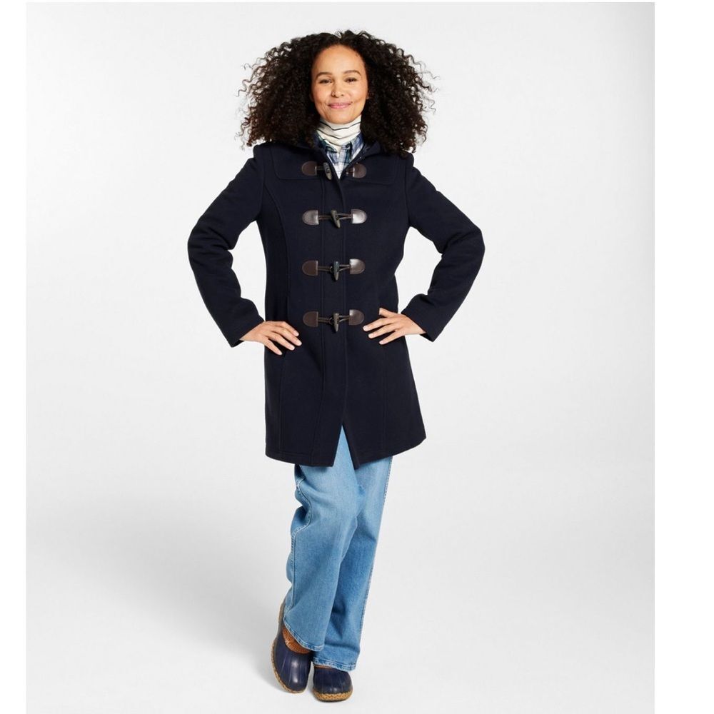 L.L. Bean Women's Classic wool Duffel Coat Dark Brown Hooded winter jacket MED